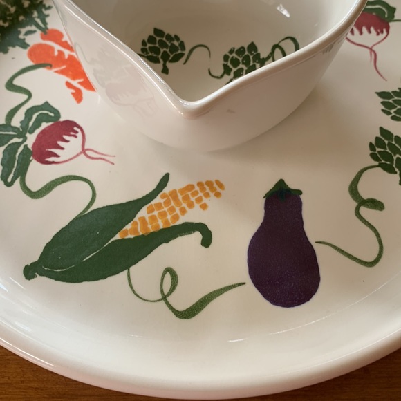 Vegetable motif Chip and Dip platter - Picture 2 of 4